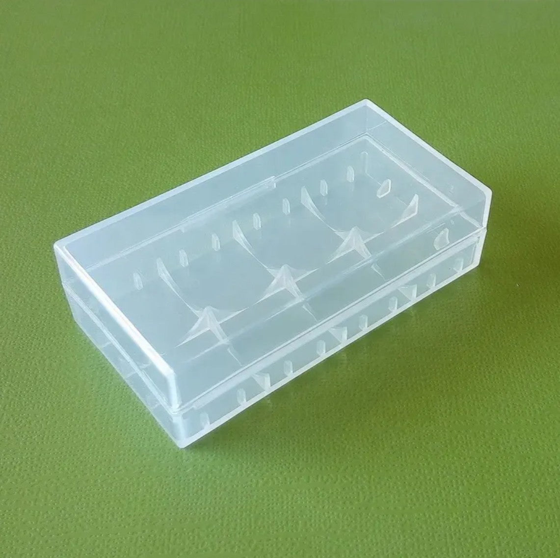 Portable Transparent Hard Plastic Case for 21700 Batteries