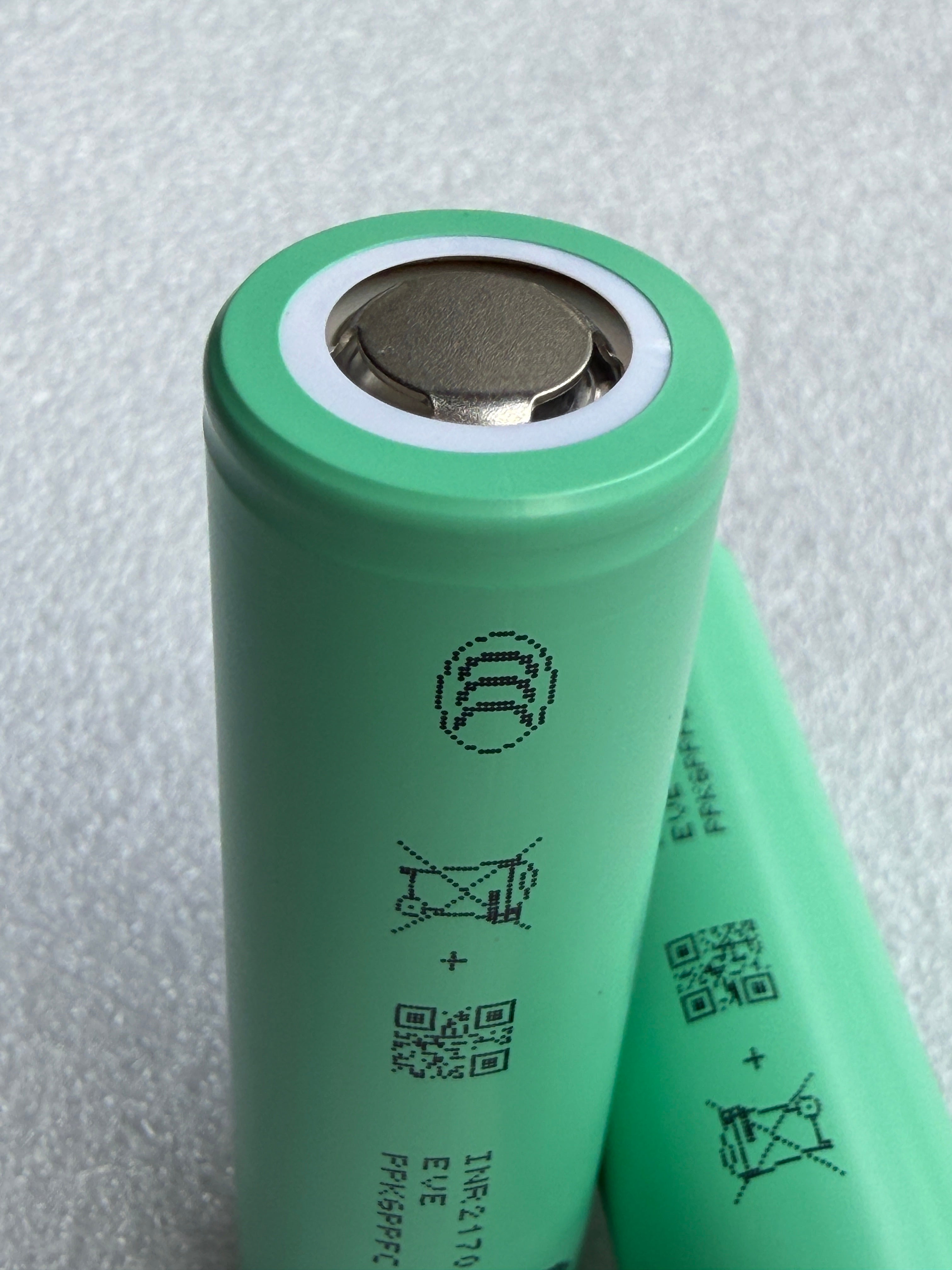 EVE 50PL 21700 5000 mAh 50A Battery - Tabless