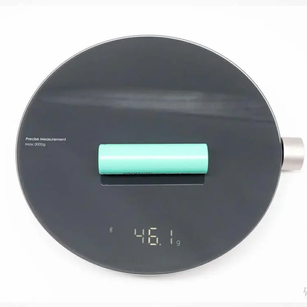 EVE 33V 18650 3200mAh 10A Battery, detail view 9