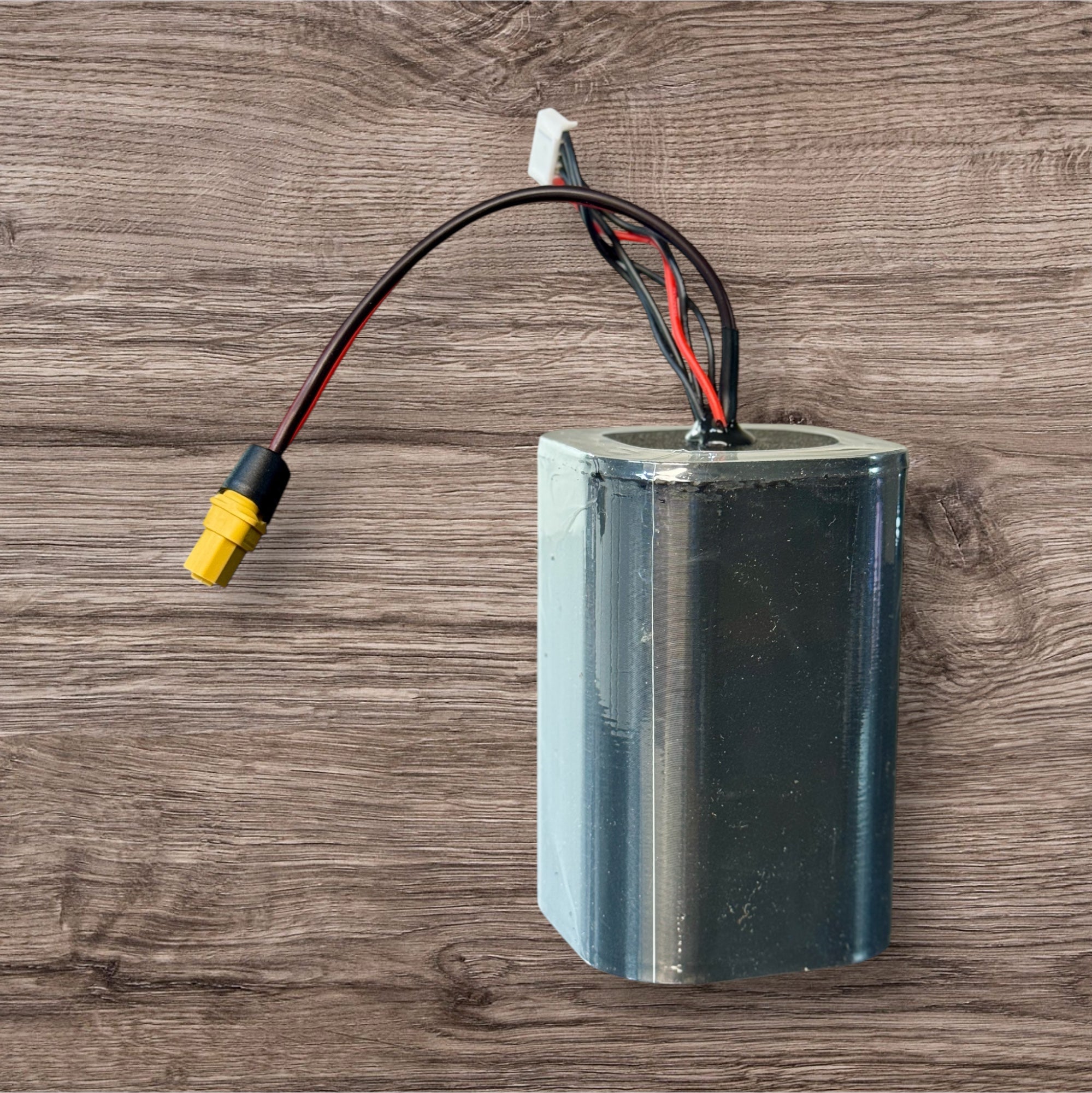 Custom 4S1P 16.8V 5.7Ah Battery Pack – Built with EVE 58E Cells