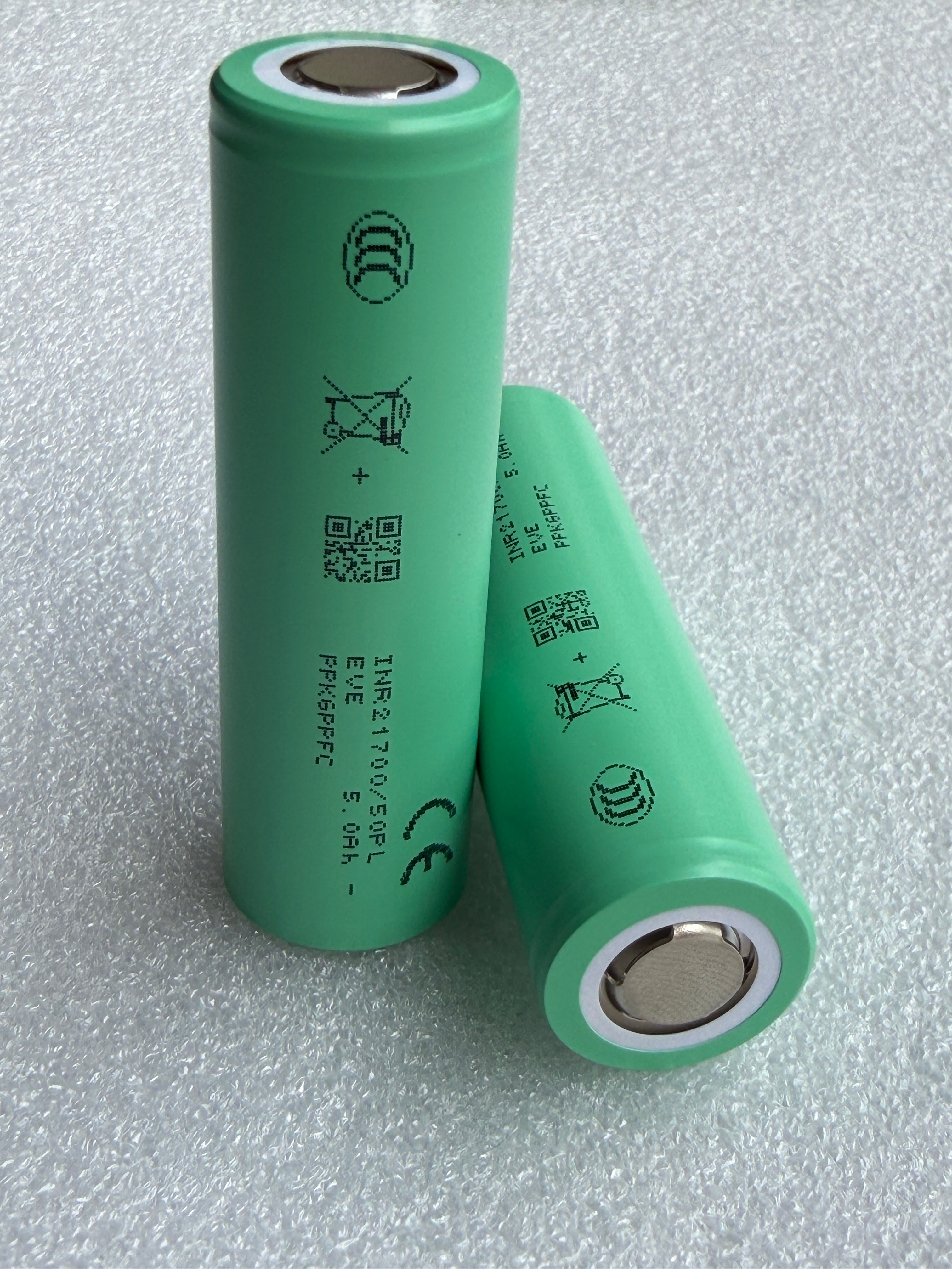 EVE 50PL 21700 5000 mAh 70A Battery - Tabless